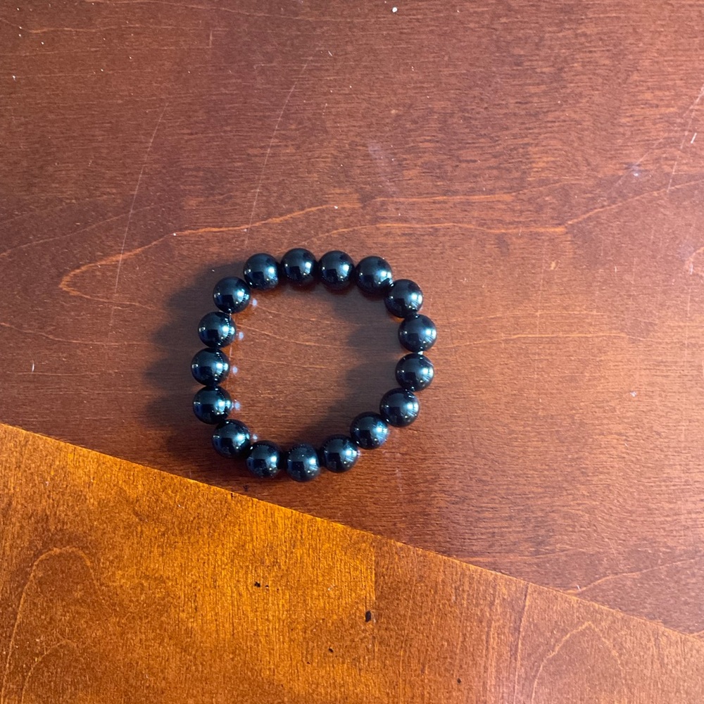 Bombshell Beads Bracelet